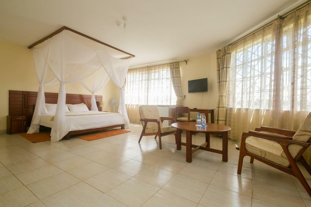 Corat Africa Hotel Nairobi Exterior photo